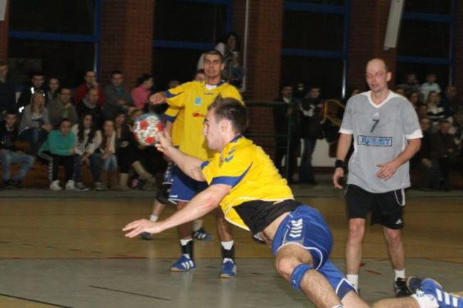 Ostre strzelanie w Lesznie (zdjęcia)