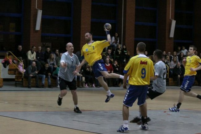 Ostre strzelanie w Lesznie (zdjęcia)