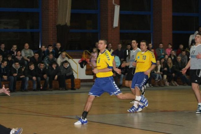 Ostre strzelanie w Lesznie (zdjęcia)