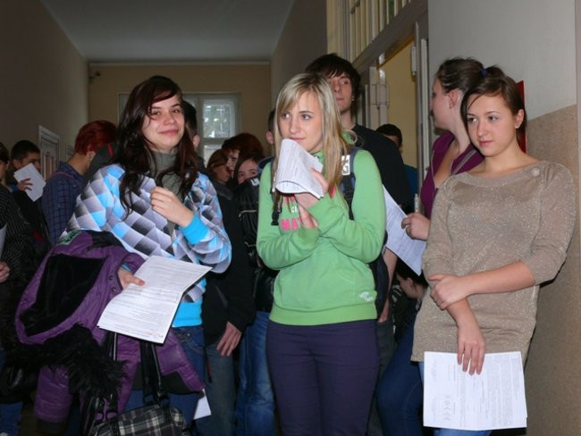 Polała się krew w IV LO (zdjęcia)