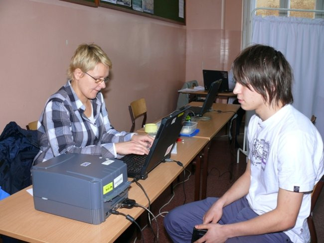 Polała się krew w IV LO (zdjęcia)