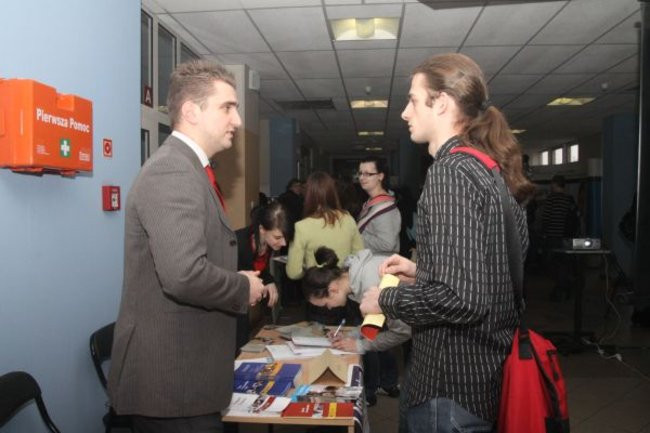 Pierwsze tragi pracy w PWSZ (zdjęcia)