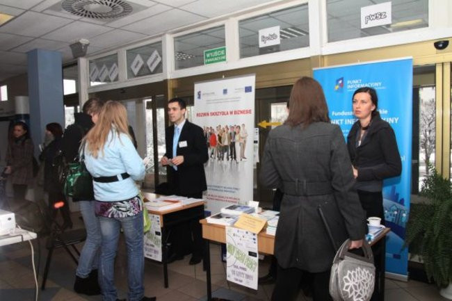 Pierwsze tragi pracy w PWSZ (zdjęcia)