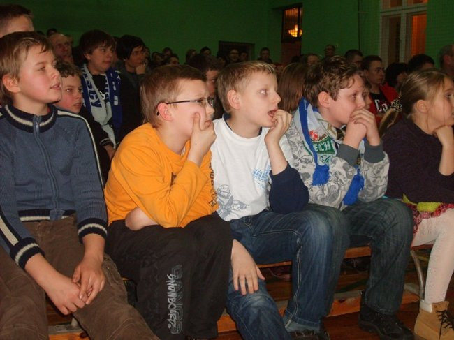 Adam Skórnicki zetnie włosy! (zdjęcia)