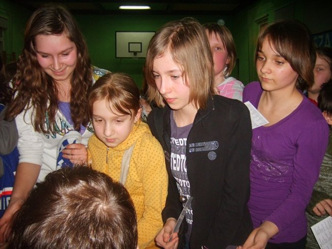 Adam Skórnicki zetnie włosy! (zdjęcia)