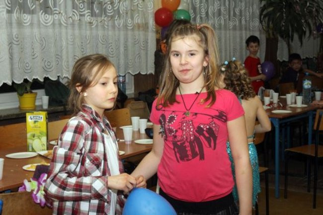 Dyskoteka w Szkole Podstawowej nr 9 (zdjęcia)