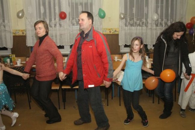 Dyskoteka w Szkole Podstawowej nr 9 (zdjęcia)