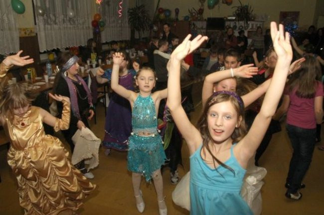 Dyskoteka w Szkole Podstawowej nr 9 (zdjęcia)