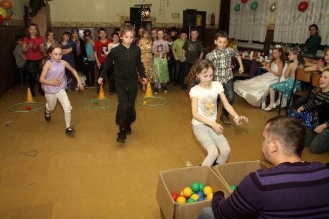 Dyskoteka w Szkole Podstawowej nr 9 (zdjęcia)