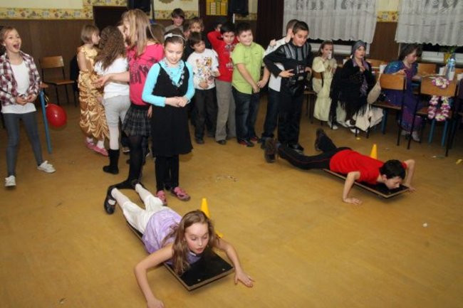 Dyskoteka w Szkole Podstawowej nr 9 (zdjęcia)