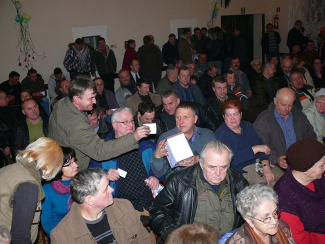 Przy rekordowej frekwencji (zdjęcia)