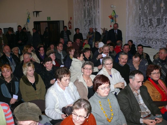 Przy rekordowej frekwencji (zdjęcia)