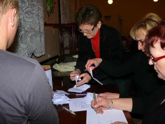 Przy rekordowej frekwencji (zdjęcia)