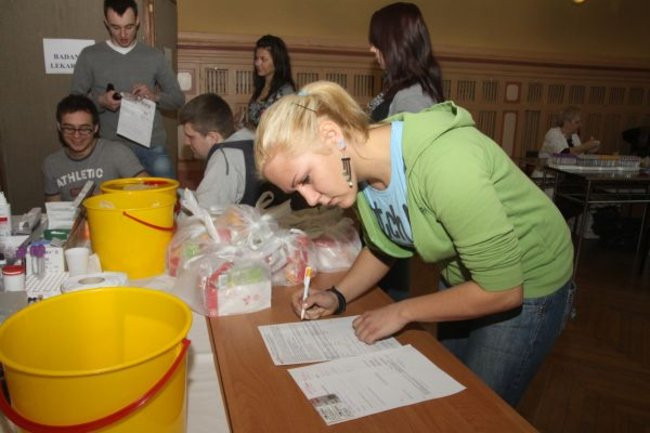 Tłumy oddawały krew (zdjęcia)