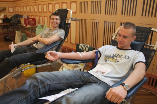 Tłumy oddawały krew (zdjęcia)