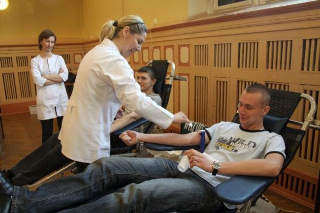 Tłumy oddawały krew (zdjęcia)