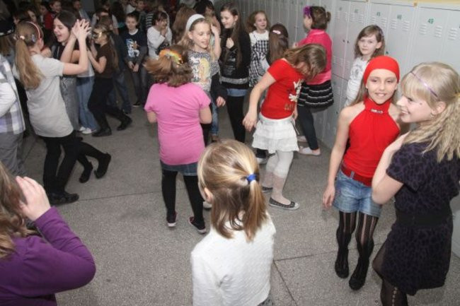 Karnawał uczcili dyskoteką (zdjęcia)