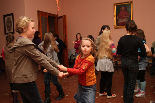 Korzystają z karnawału (zdjęcia)