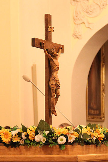 Krzyż papieski w Lesznie (zdjęcia)