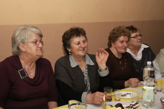 Panie z Popowa Wonieskiego też świętowały (zdjęcie)