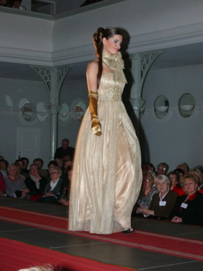 Panie w wieku 50+ w roli modelek (zdjęcia)