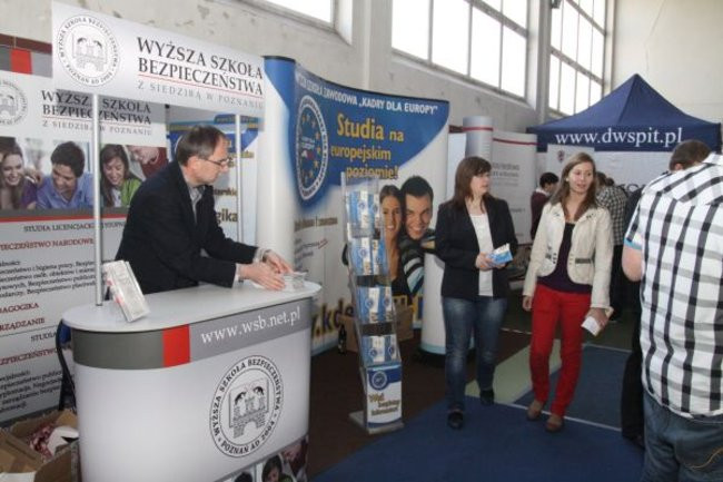 80 ofert dla młodzieży (zdjęcia)