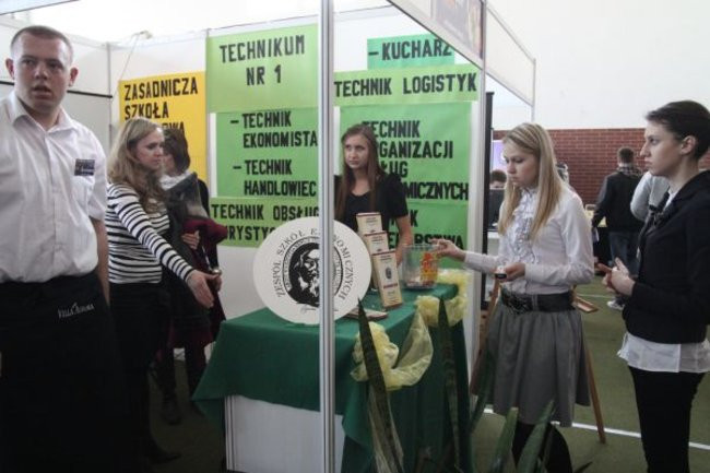 80 ofert dla młodzieży (zdjęcia)