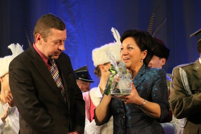 Patriotyczne śpiewanie (dużo zdjęć)