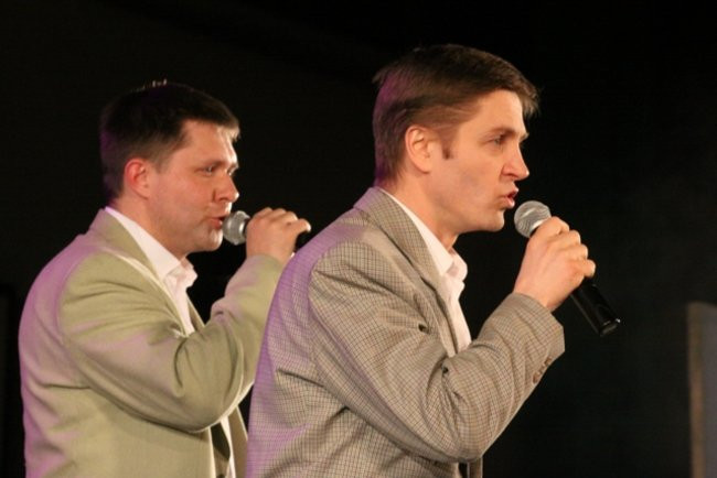 Patriotyczne śpiewanie (dużo zdjęć)