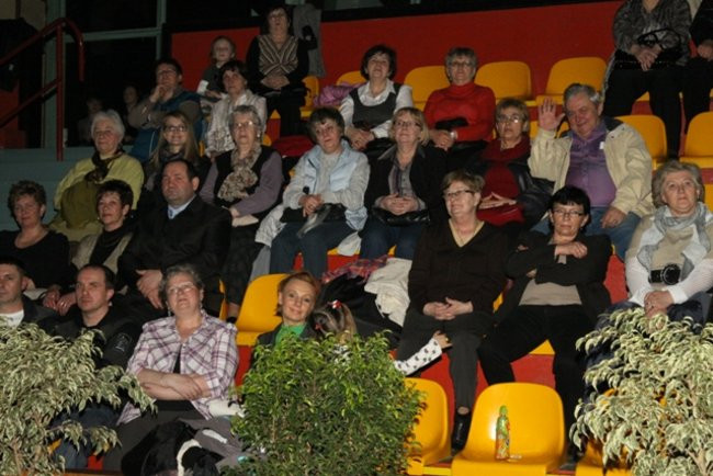 Patriotyczne śpiewanie (dużo zdjęć)