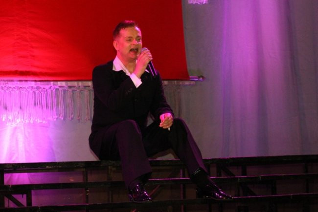 Patriotyczne śpiewanie (dużo zdjęć)