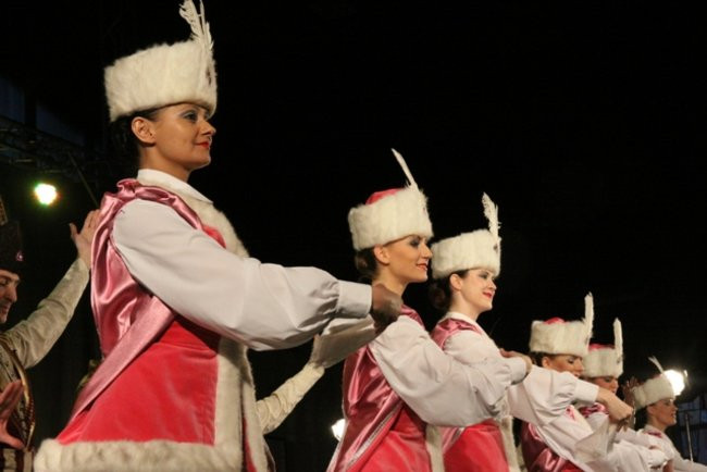 Patriotyczne śpiewanie (dużo zdjęć)