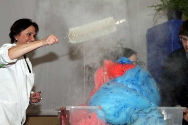 Uczniowie na katedrze (zdjęcia)