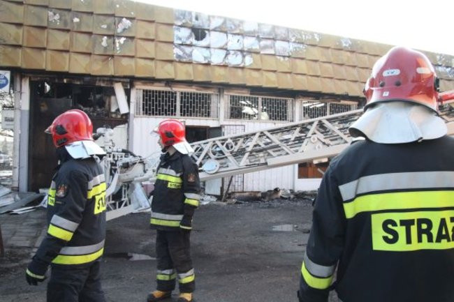 Po pawilonie zostały zgliszcza (zdjęcia)