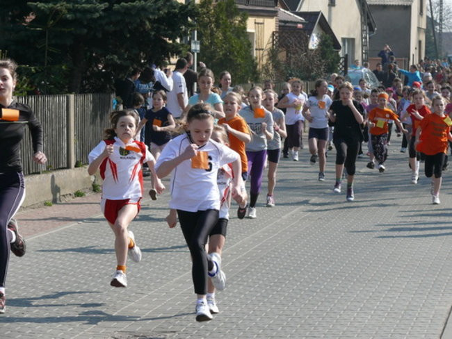Zdrowi ciałem i duchem biegali w Bukówcu (zdjęcia)