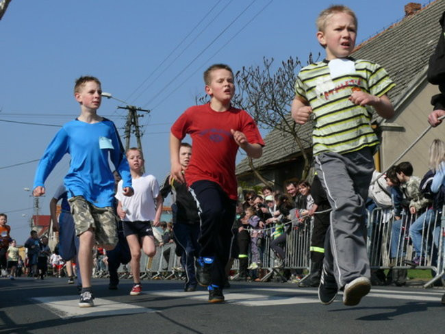 Zdrowi ciałem i duchem biegali w Bukówcu (zdjęcia)