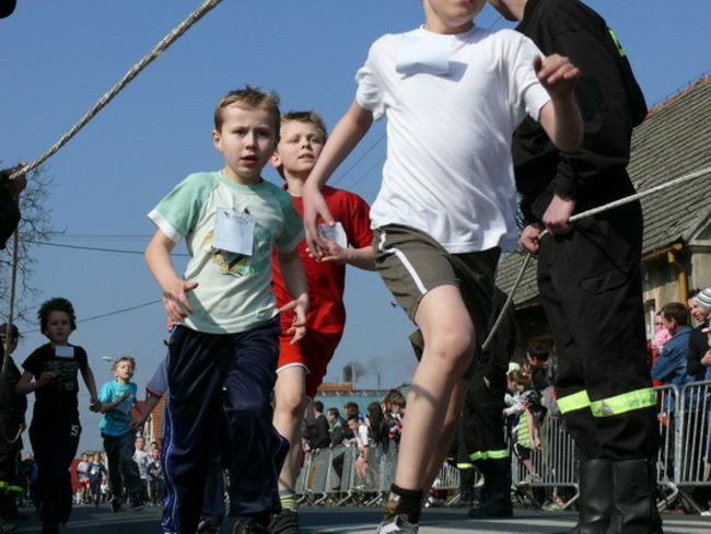 Zdrowi ciałem i duchem biegali w Bukówcu (zdjęcia)