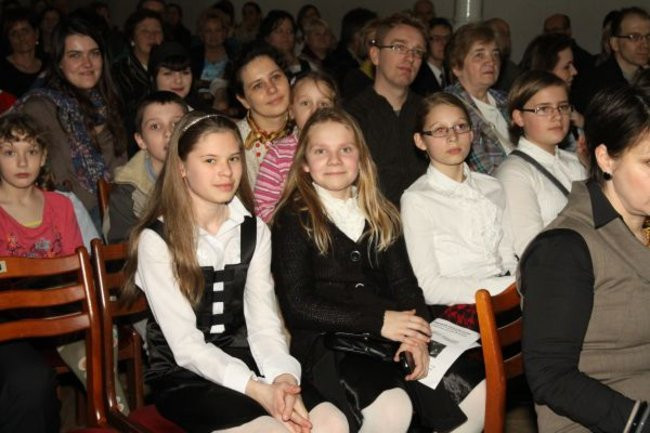 Szkoła dziękuje za wsparcie (zdjęcia)