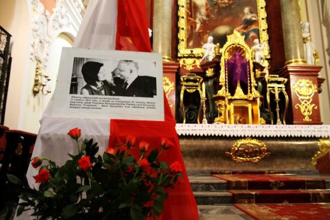 Co nam zostanie z żałoby? (zdjęcia)