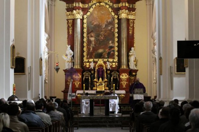 Co nam zostanie z żałoby? (zdjęcia)