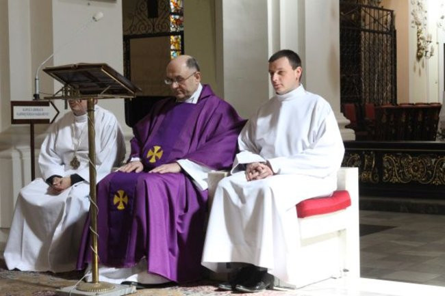 Co nam zostanie z żałoby? (zdjęcia)