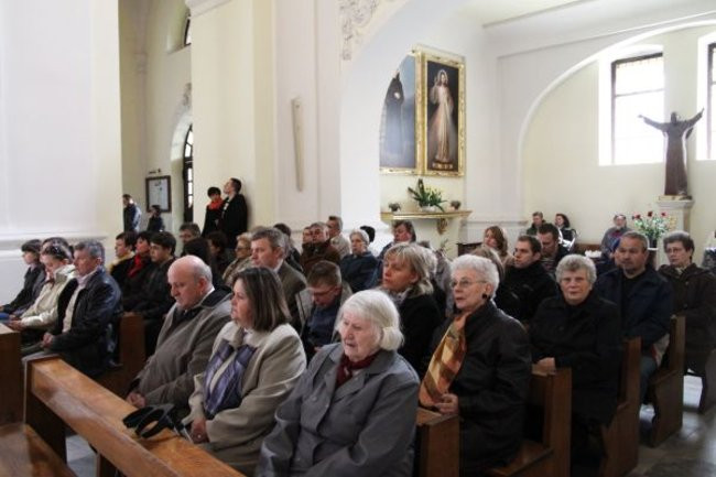 Co nam zostanie z żałoby? (zdjęcia)