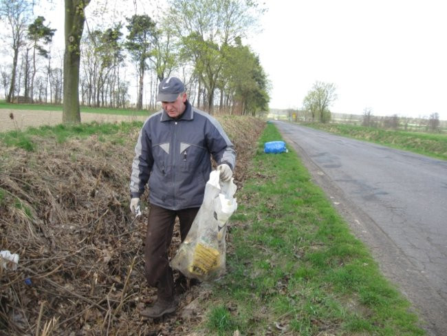 Wiosenne sprzątanie Brenna (zdjęcia)