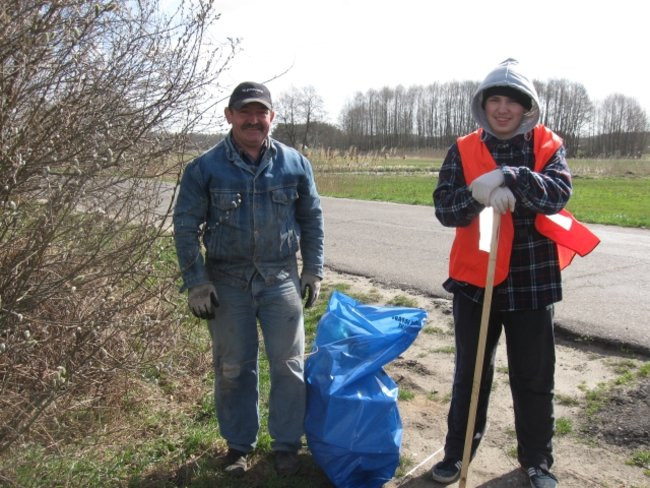 Wiosenne sprzątanie Brenna (zdjęcia)