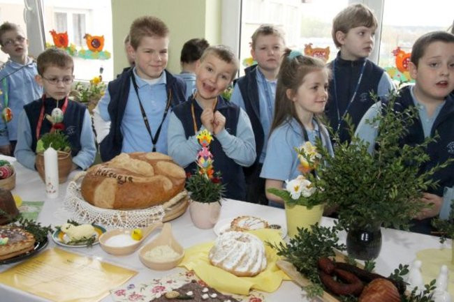 Wielkanocna wystawa w dwunastce (zdjęcia)