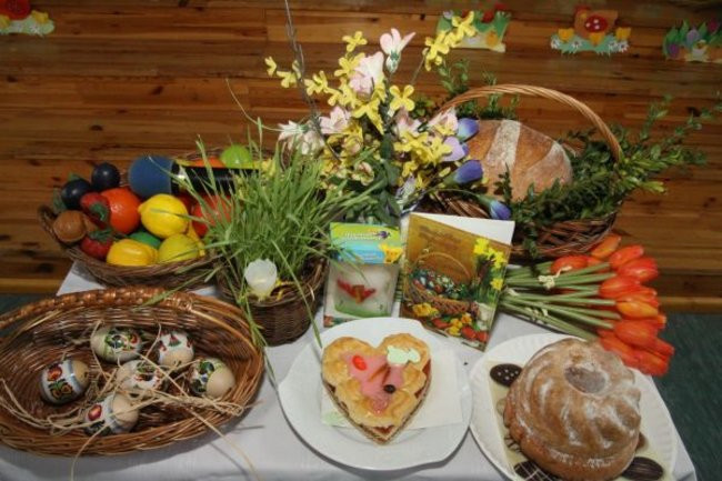 Wielkanocna wystawa w dwunastce (zdjęcia)