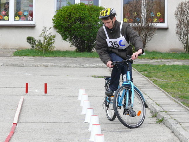 Bezpieczni na drodze (zdjęcia)
