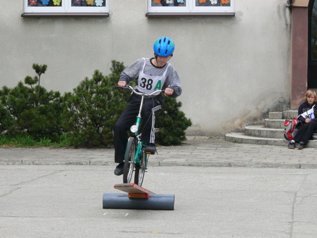 Bezpieczni na drodze (zdjęcia)