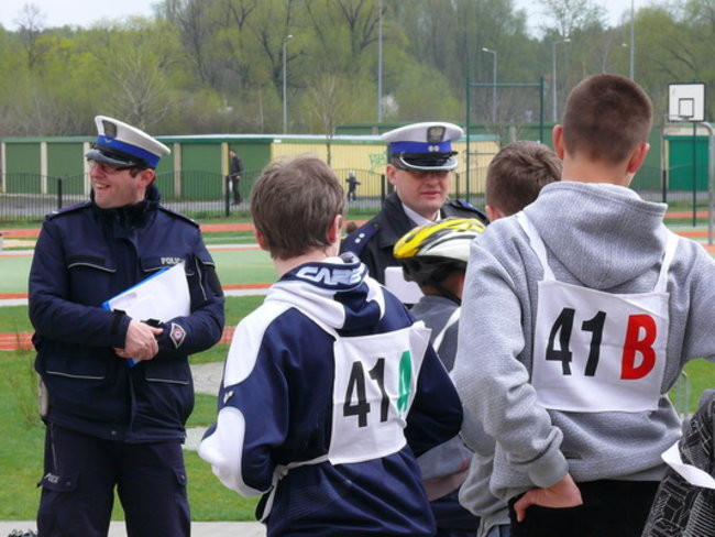 Bezpieczni na drodze (zdjęcia)