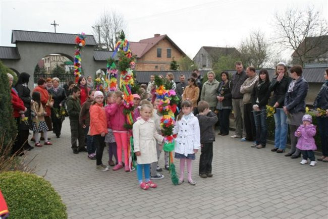 Święcenie palm w parafii w Kaczkowie (zdjęcia)